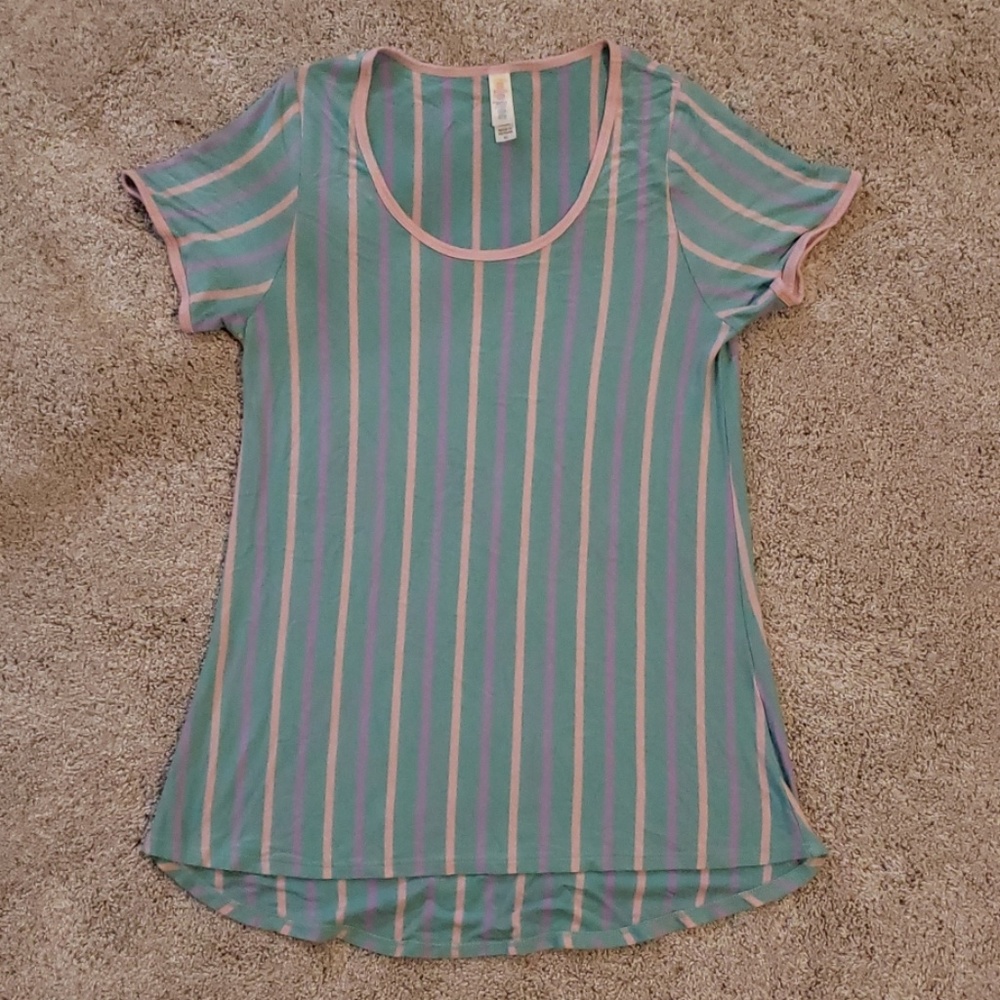 LuLaRoe Classic T